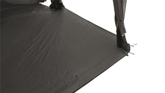 Stan v zádi vozu Outwell Linnburg Air Rear
