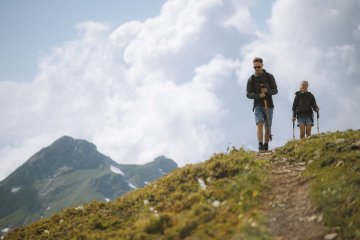 Jak a kdy používat turistické hole