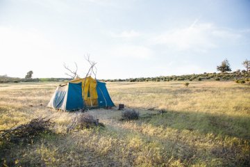 10 triků, které vám mohou usnadnit kempování