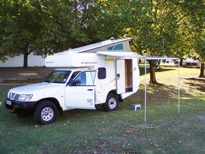 Markýza Fiamma F35PRO - Barva plátna: Modrá, Barva těla: Šedá, Délka markýzy (cm): 300