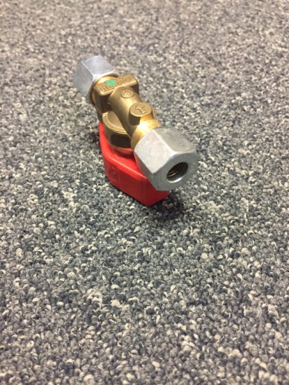 Uzatvárací ventil plynu 8 mm