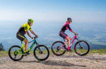Zažite nový rozmer cyklistiky s e-bikmi Crussis: ako si vybrať správny e-bike