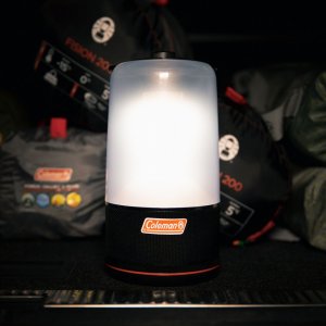Coleman 360 Sound & Light LED Lampa